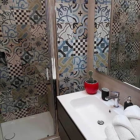 فندق Mini With Bathroom And Kitchen For Exclusive Use 2*