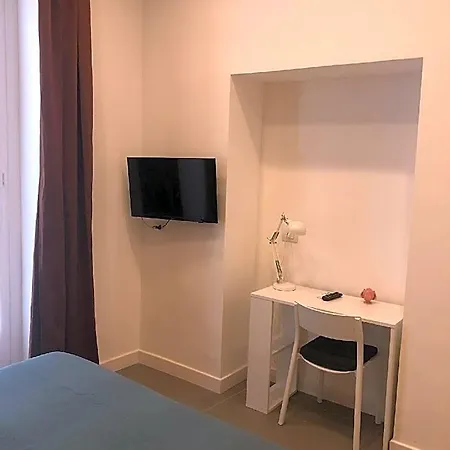 Bed & Breakfast Mini With Bathroom And Kitchen For Exclusive Use 2*