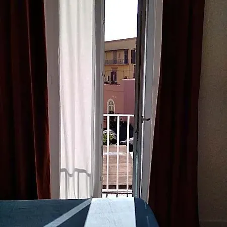 Mini With Bathroom And Kitchen For Exclusive Use Portici